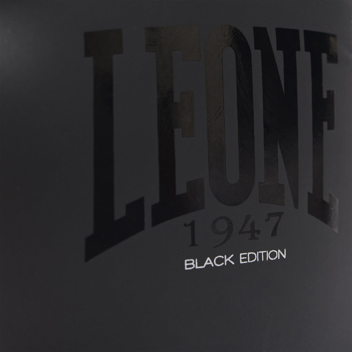 GANTS DE BOXE BLACK EDITION LEONE