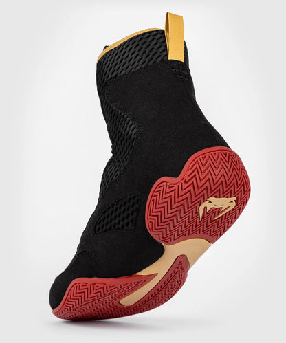 Chaussures de Boxe Venum Contender - Noir/Or/Rouge