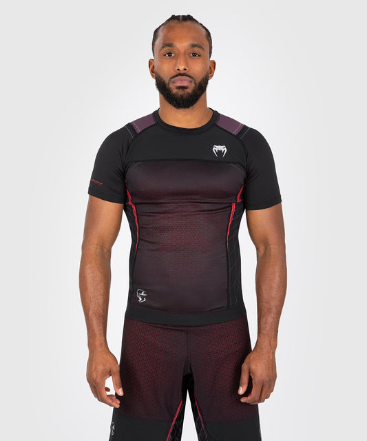 Venum x Dodge Banshee Rashguard noir et rouge