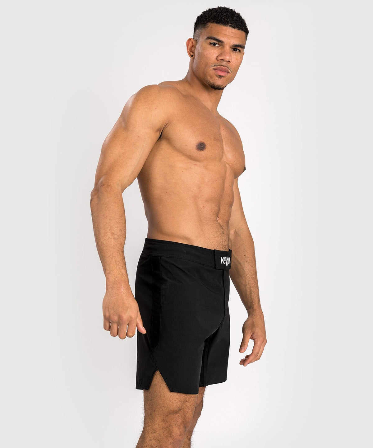 Short de combat pour homme Venum Contender - Noir/Blanc