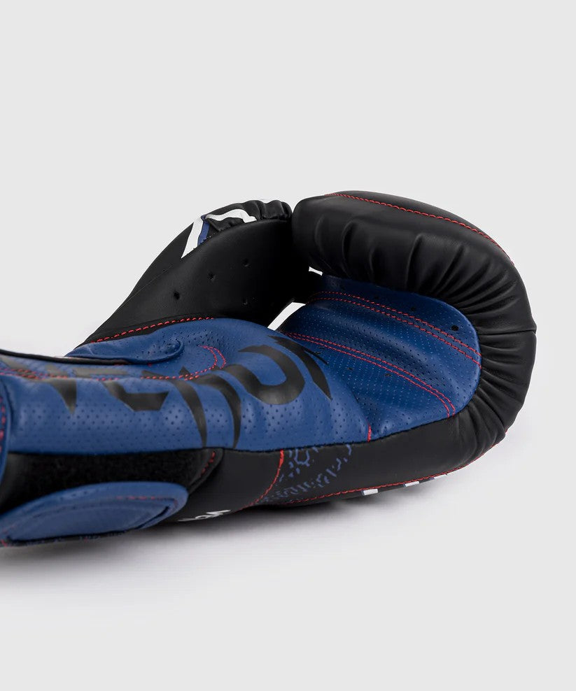 Gants de Boxe Venum x TEKKEN 8 - Jin Kazama - Bleu/Noir/Blanc