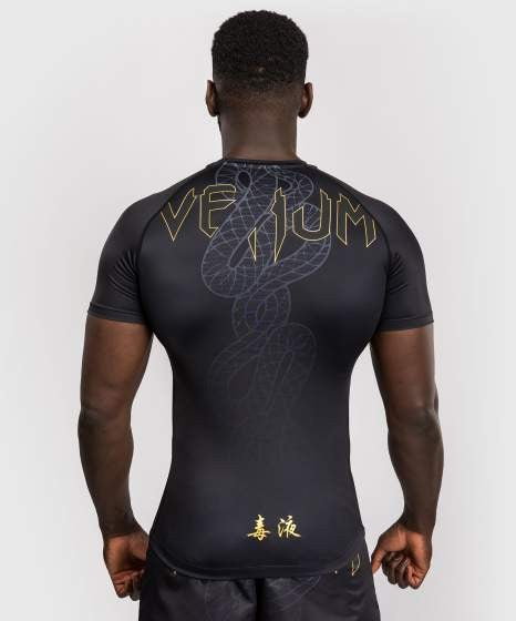 Rashguard Manches Courtes Venum Serpenti – Noir/Argent/Or