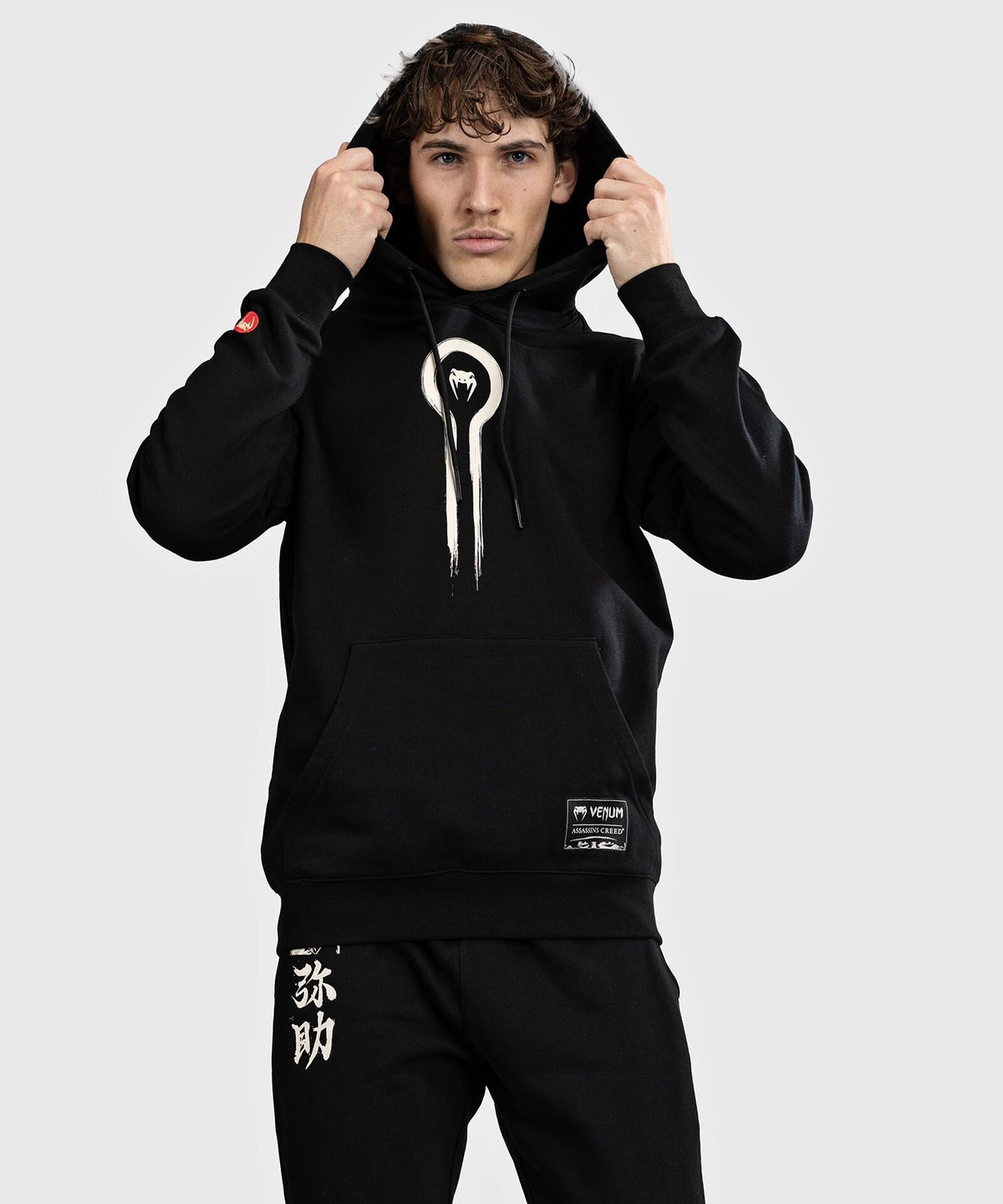 Sweat à capuche Venum x Assassin's Creed Shadows - Noir