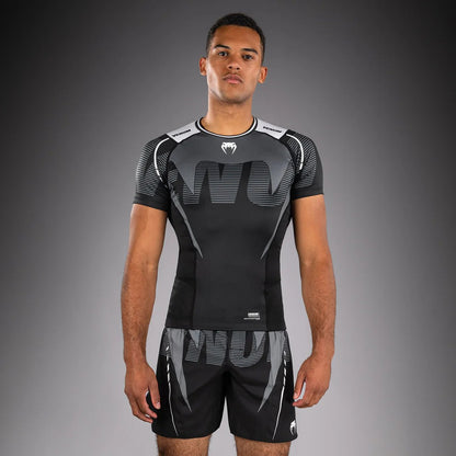 Venum Adrenaline Rashguard Manches Courtes - Black/Silver Grey