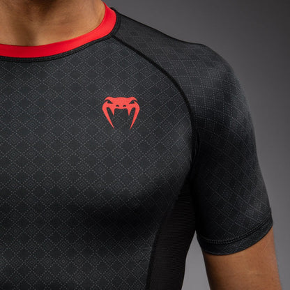 Rashguard à Manches Courtes Venum x Roger Gracie Signature - Noir/Rouge