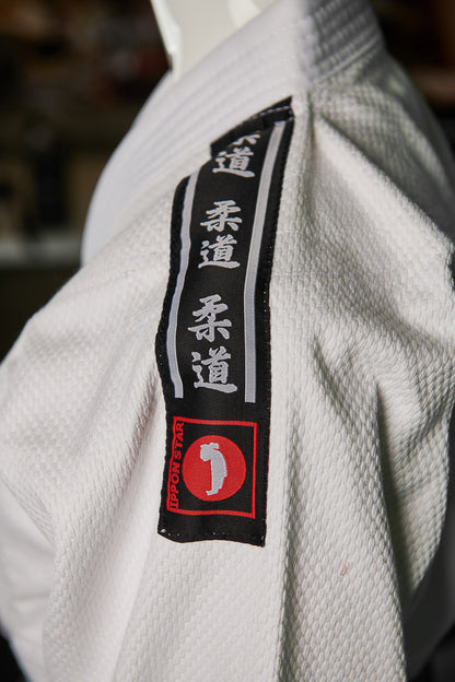 KIMONO IPPON STAR SAMPAI (ISJ550)
