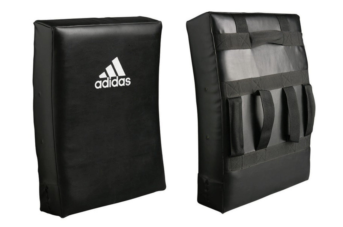 Grand bouclier incurvé Adidas
