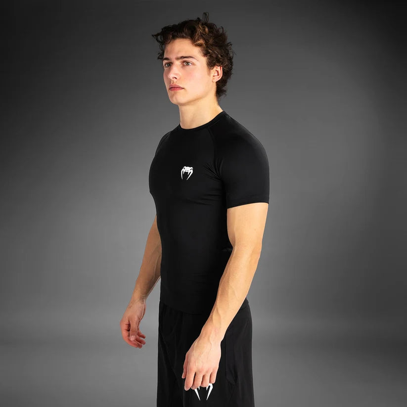 Rashguard à manches courtes Contender Venum - Noir/Blanc