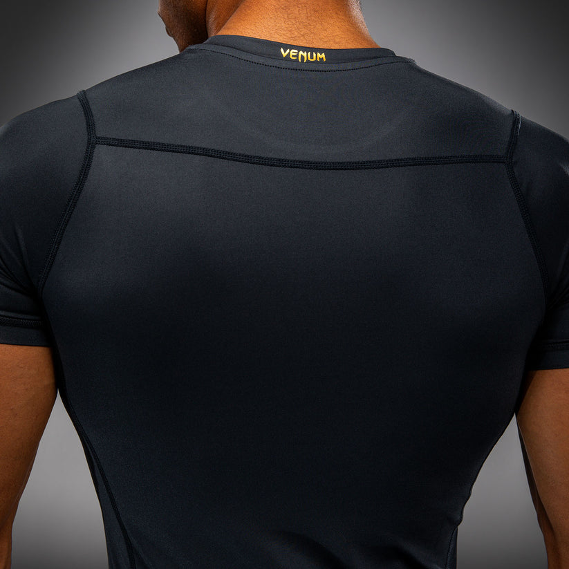 Rashguard manches courtes Attack Venum - Noir/Or