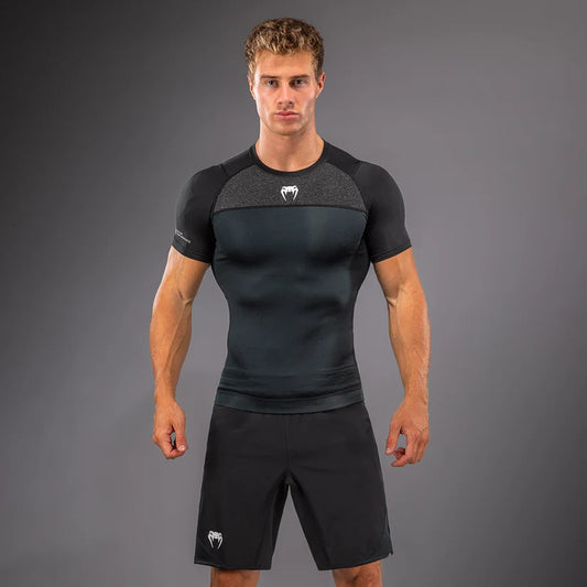 Rashguard manches courtes G-Fit Scale Venum - Noir