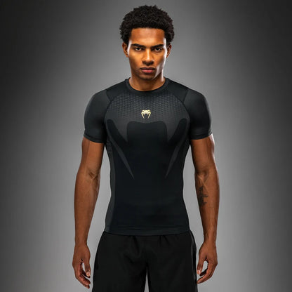 Rashguard manches courtes Attack Venum - Noir/Or